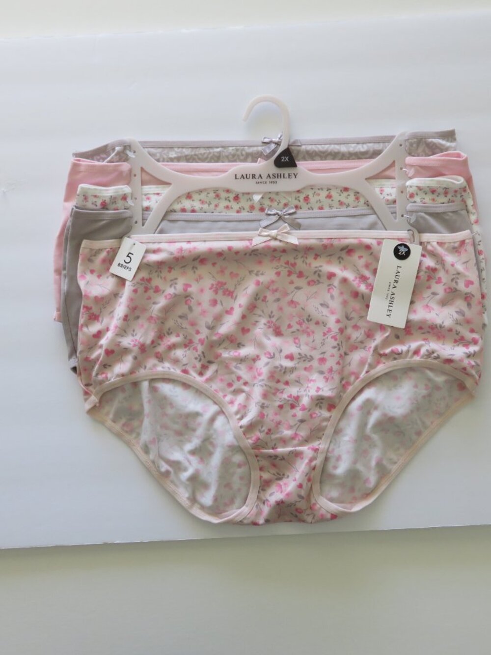 (#144) Laura Ashley 5-pack Briefs Panties Underwear Multicolor